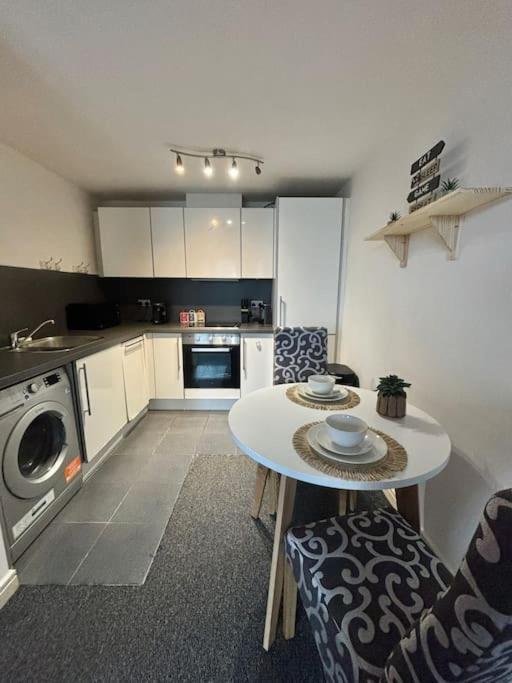 Luxury Apartment In The Heart Of Birmingham City! Εξωτερικό φωτογραφία