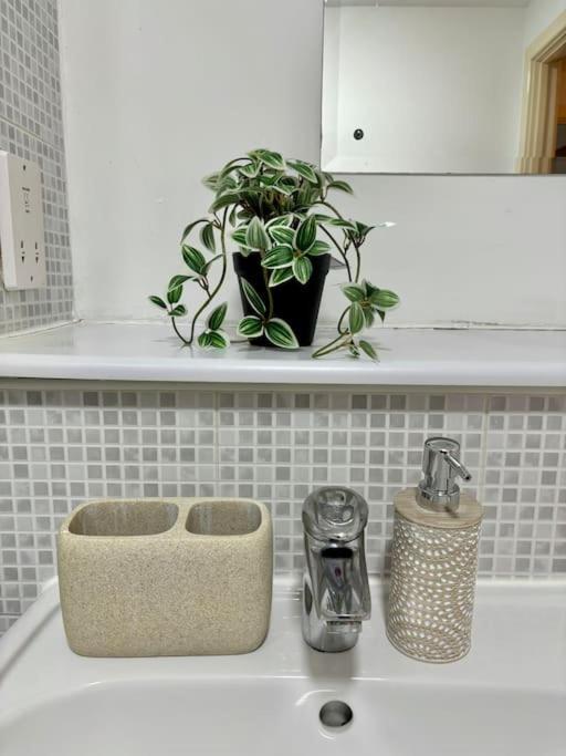 Luxury Apartment In The Heart Of Birmingham City! Εξωτερικό φωτογραφία
