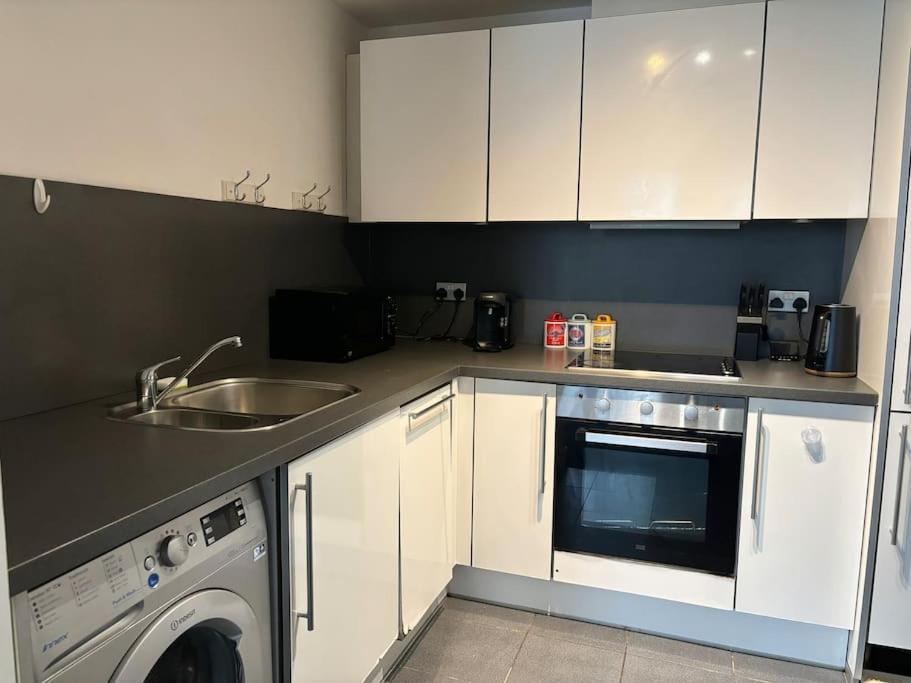 Luxury Apartment In The Heart Of Birmingham City! Εξωτερικό φωτογραφία